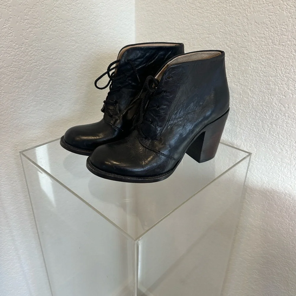Freebird by Steven Black Heeled Boots - Picture 1 of 6